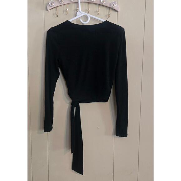 Alice + Olivia Nya Wrap Cropped Top Black Size Small P - Picture 5 of 10